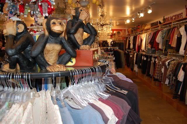   «3 Monkeys Portland Oregon»