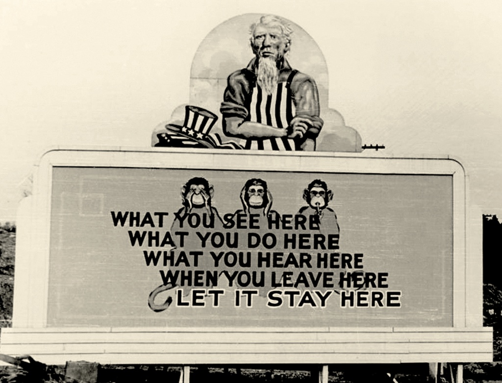 Плакат о режиме секретности с тремя обезьянами. Ок-Ридж, США, 1940-е гг.